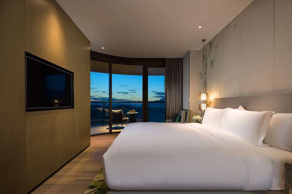Banyan Tree Anji Hotel Хужу Стая снимка