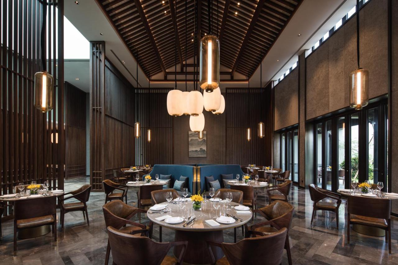 Banyan Tree Anji Hotel Хужу Екстериор снимка