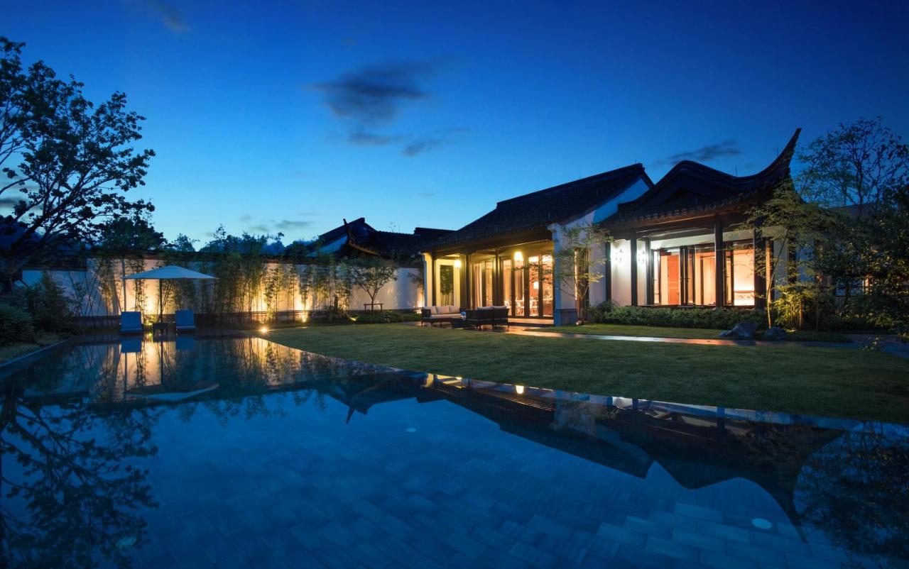 Banyan Tree Anji Hotel Хужу Екстериор снимка